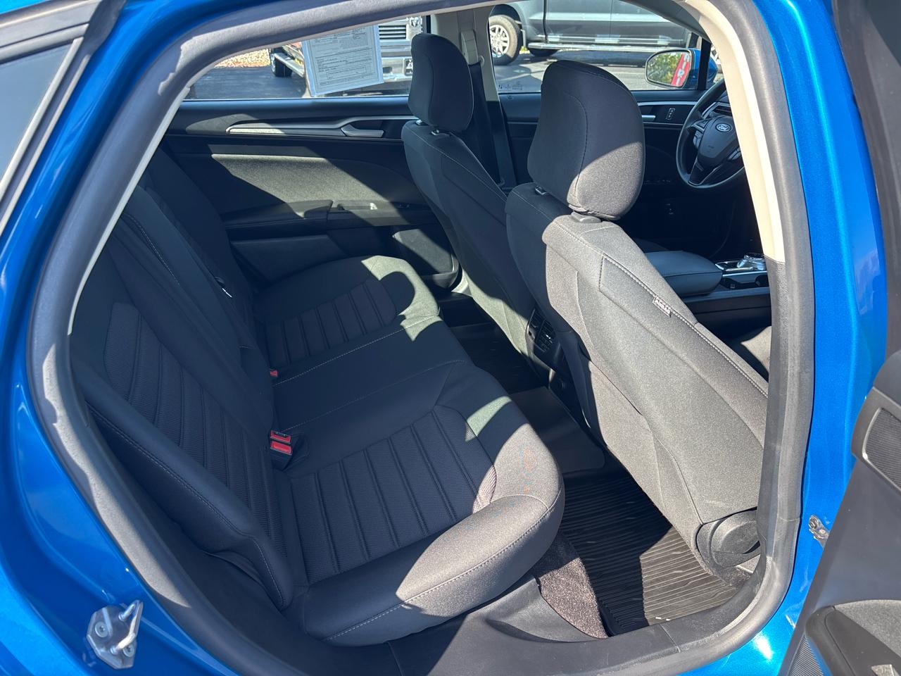 Ford Fusion Hybrid SE FWD 2020