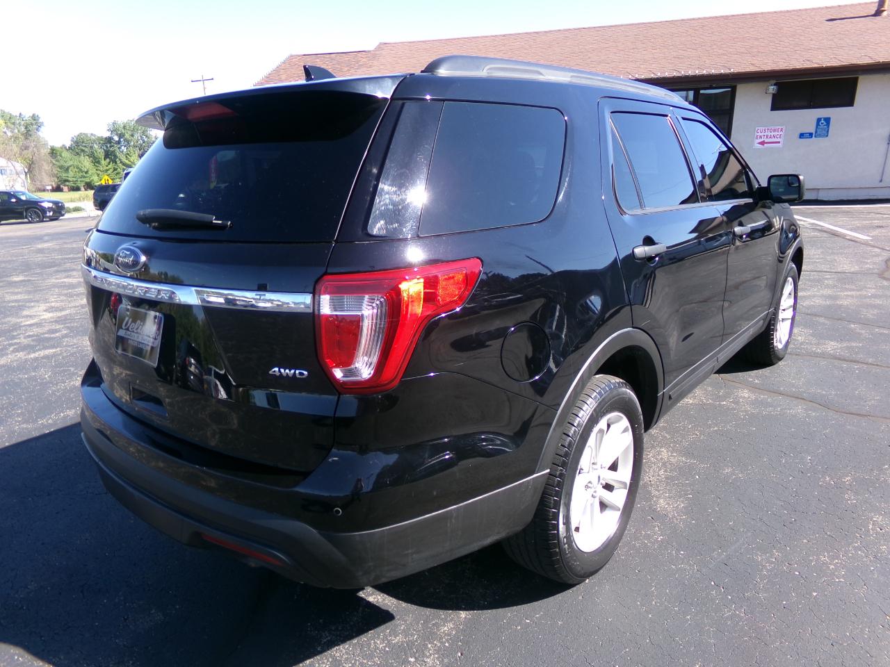 Ford Explorer Base 4WD 2017