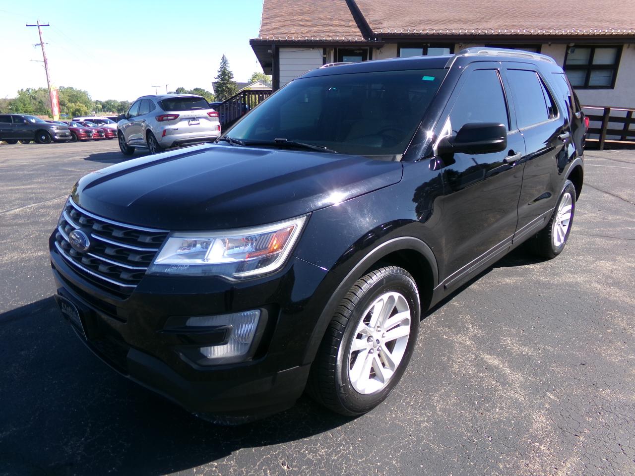Ford Explorer Base 4WD 2017