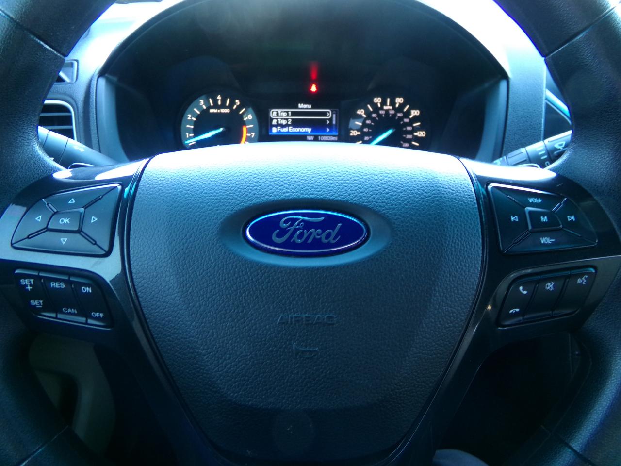 Ford Explorer Base 4WD 2017