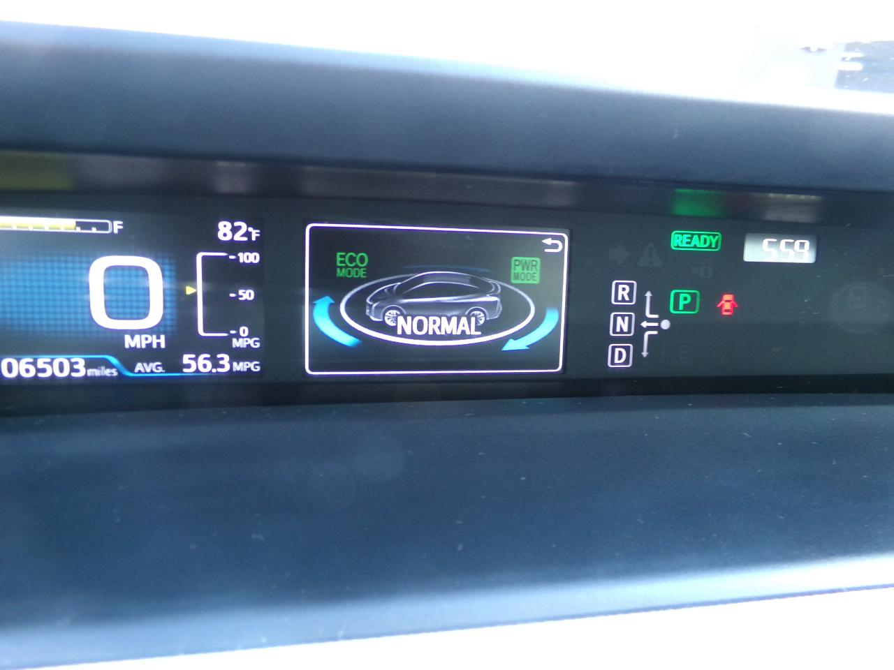 Toyota Prius 5dr HB Two (Natl) 2016