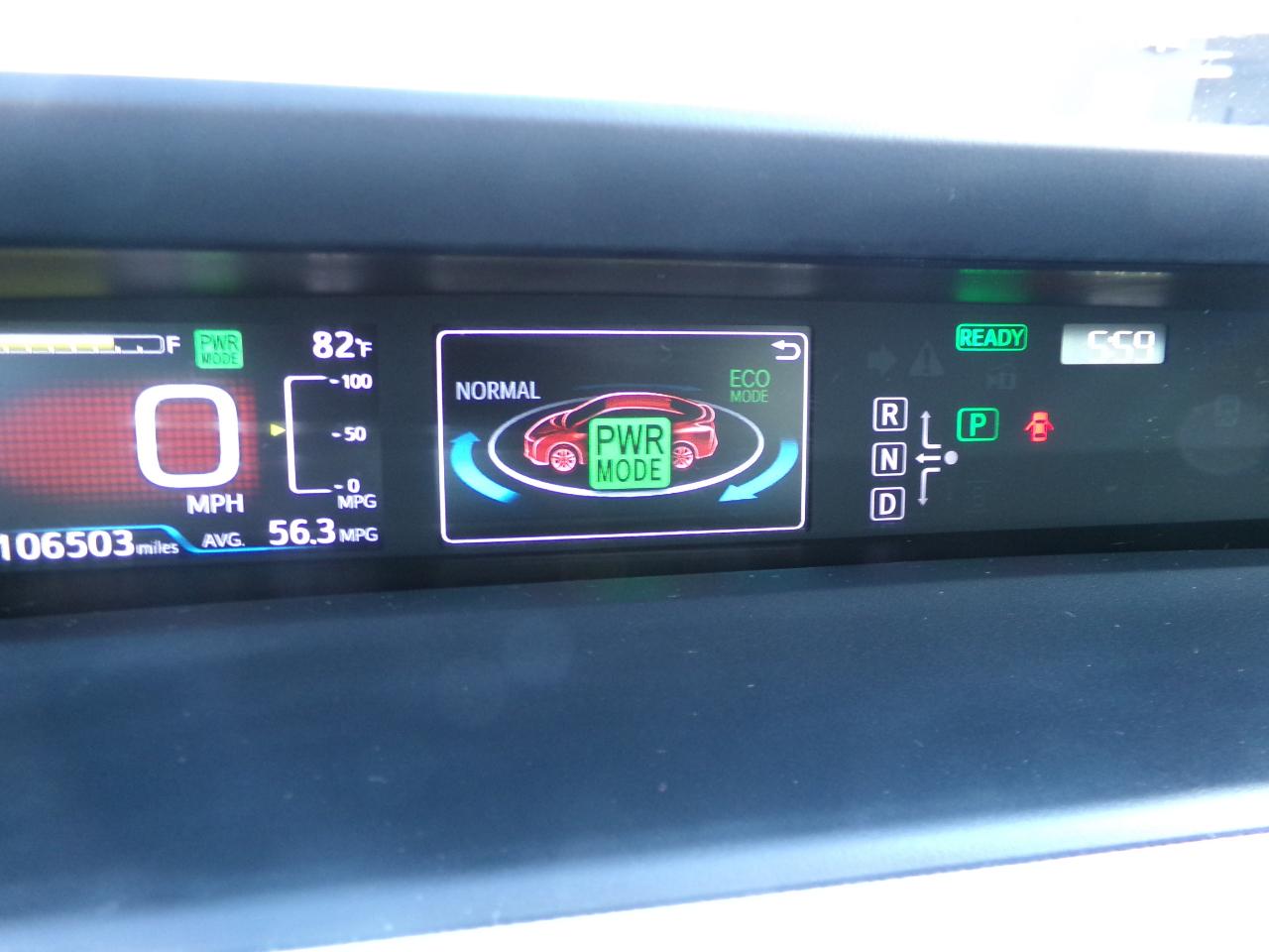 Toyota Prius 5dr HB Two (Natl) 2016