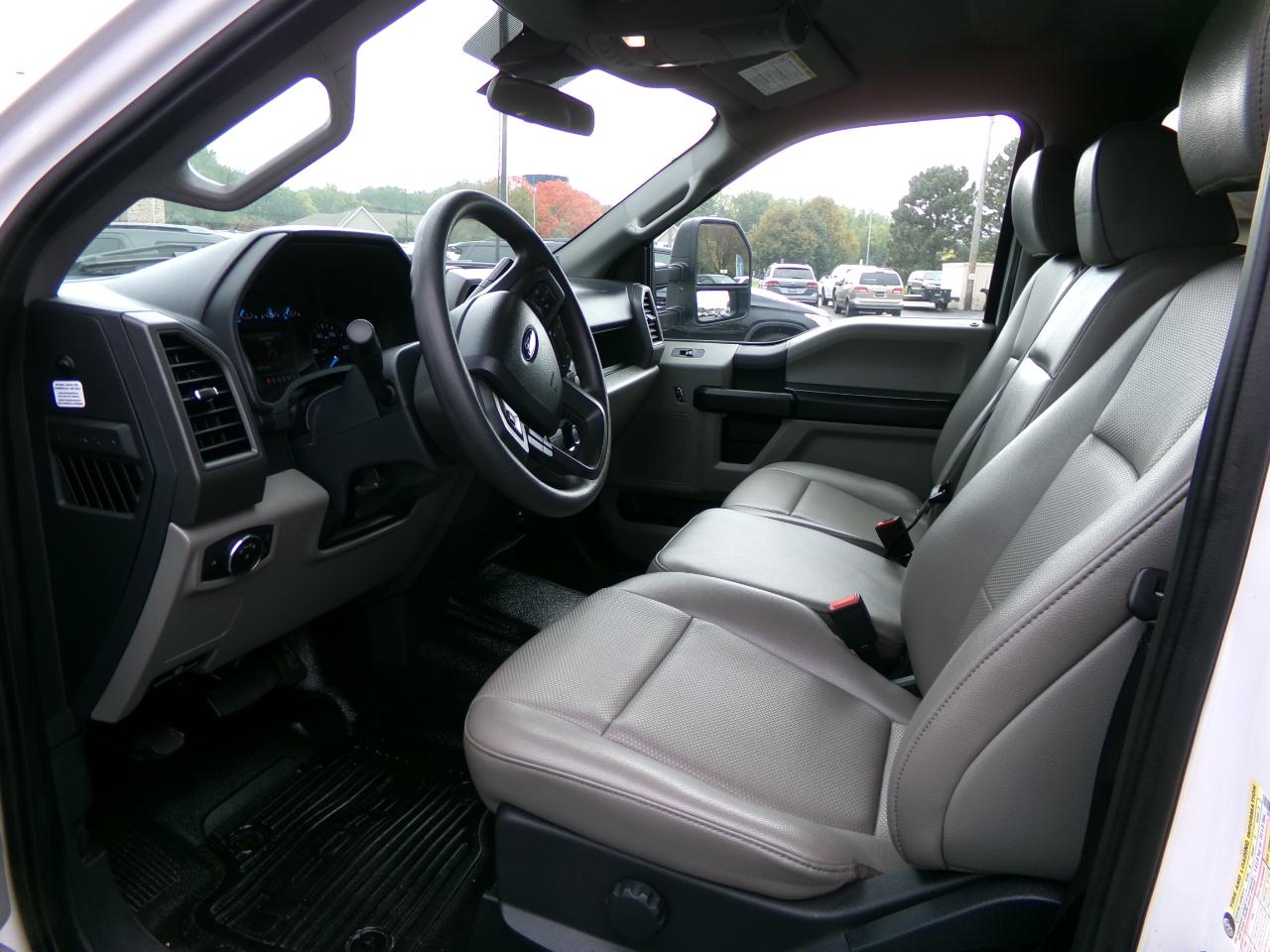 Ford F-250 SD XL Crew Cab Long Bed 4WD 2022