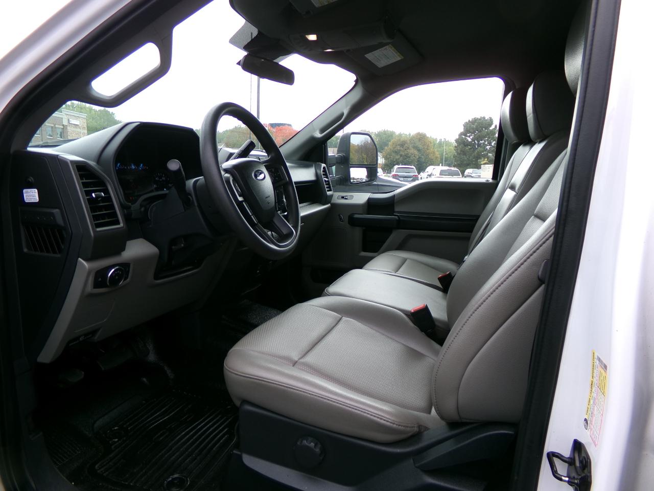 Ford F-250 SD XL Crew Cab Long Bed 4WD 2022