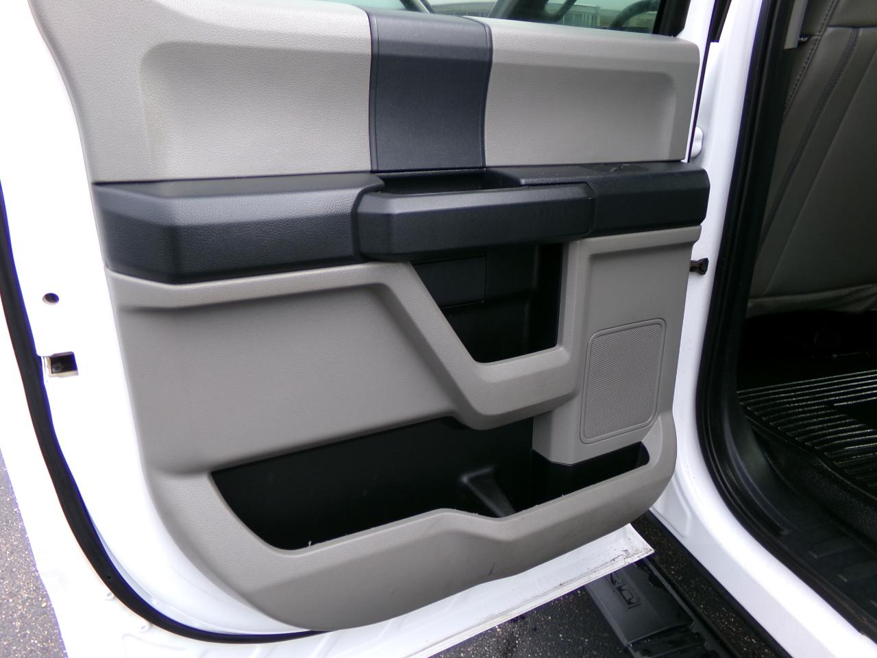 Ford F-250 SD XL Crew Cab Long Bed 4WD 2022