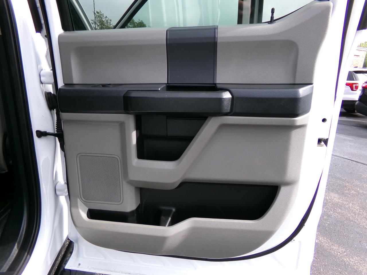Ford F-250 SD XL Crew Cab Long Bed 4WD 2022