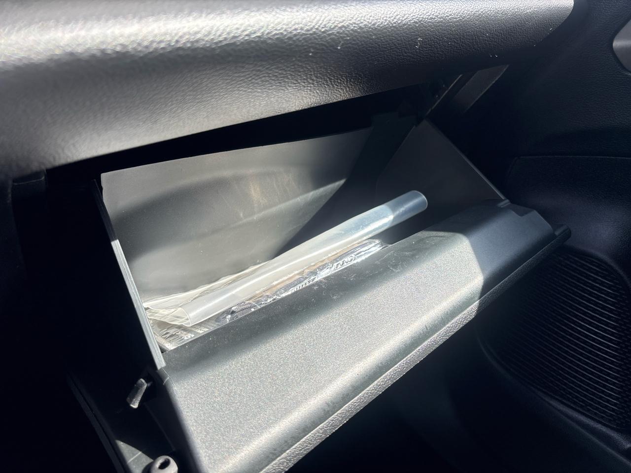 Chrysler Pacifica Select FWD 2025