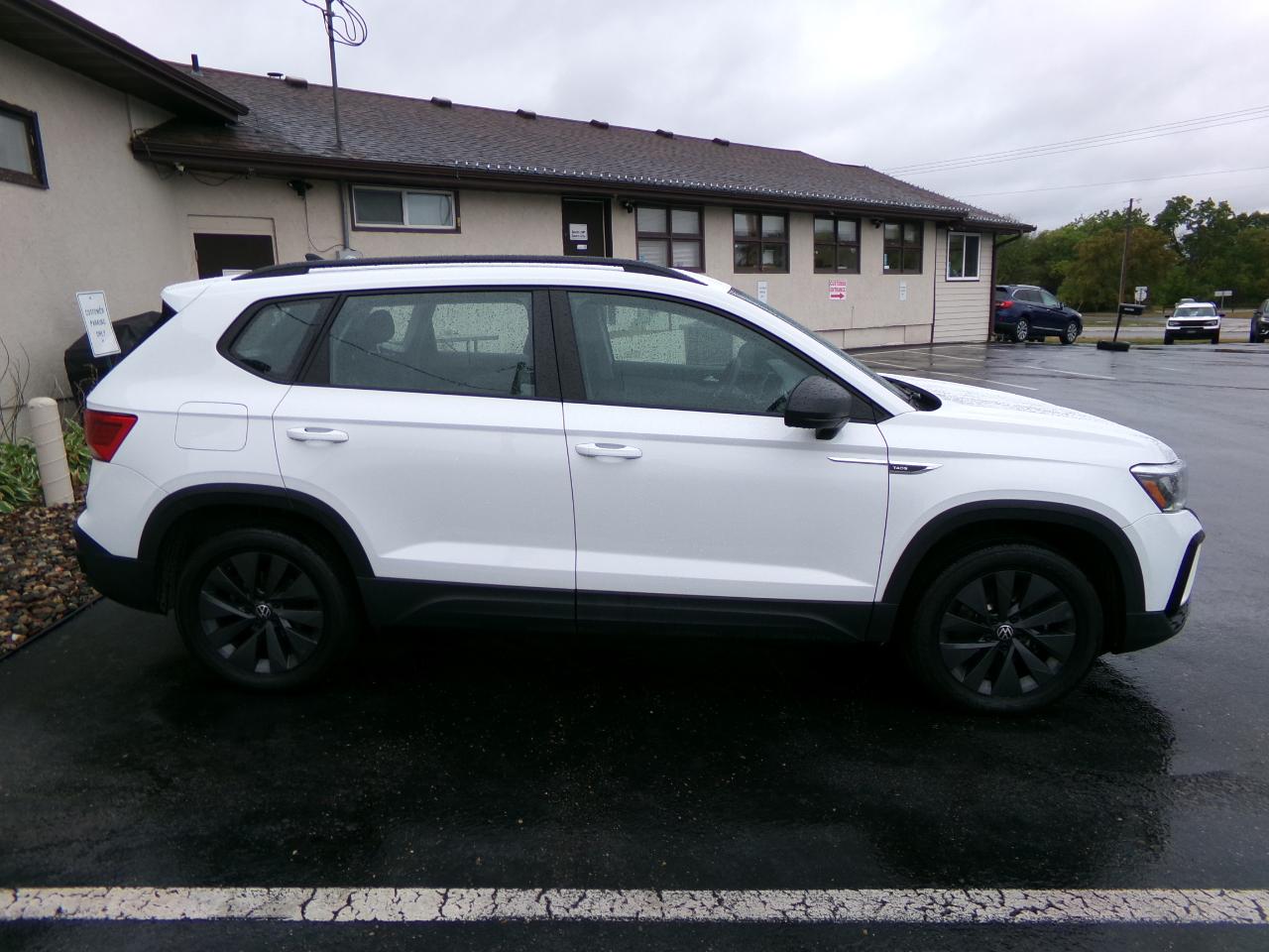 Volkswagen Taos S 4MOTION 2022