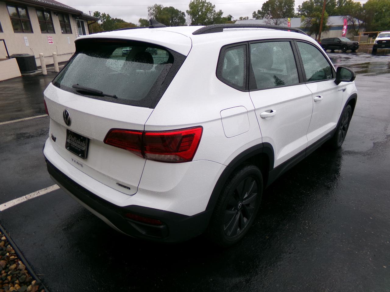 Volkswagen Taos S 4MOTION 2022