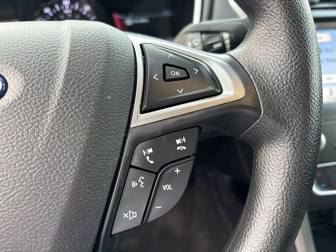 Ford Fusion Hybrid SE FWD 2019