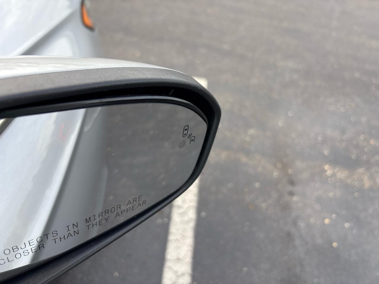 Ford Fusion Hybrid SE FWD 2019
