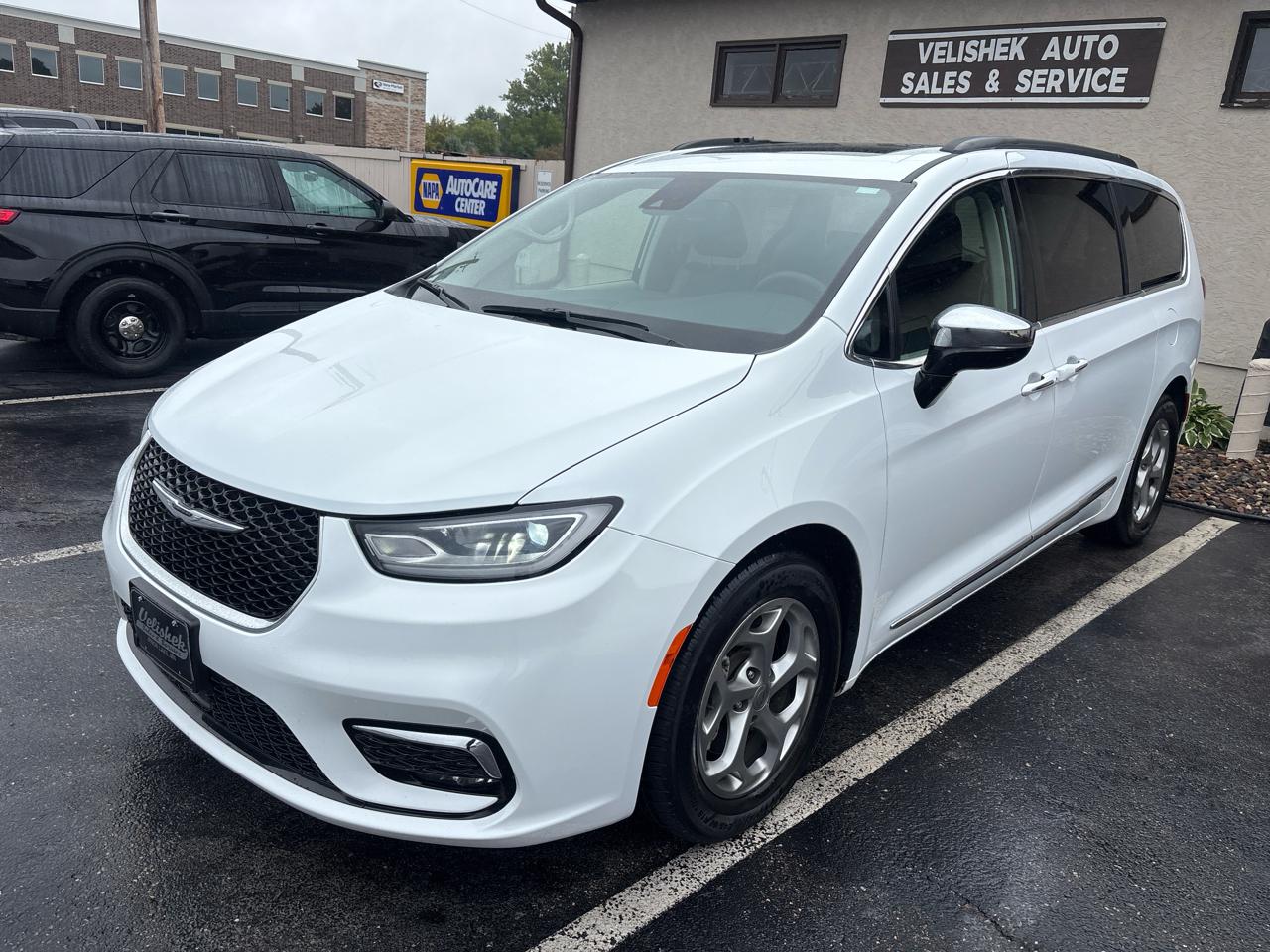 Chrysler Pacifica Limited FWD 2023