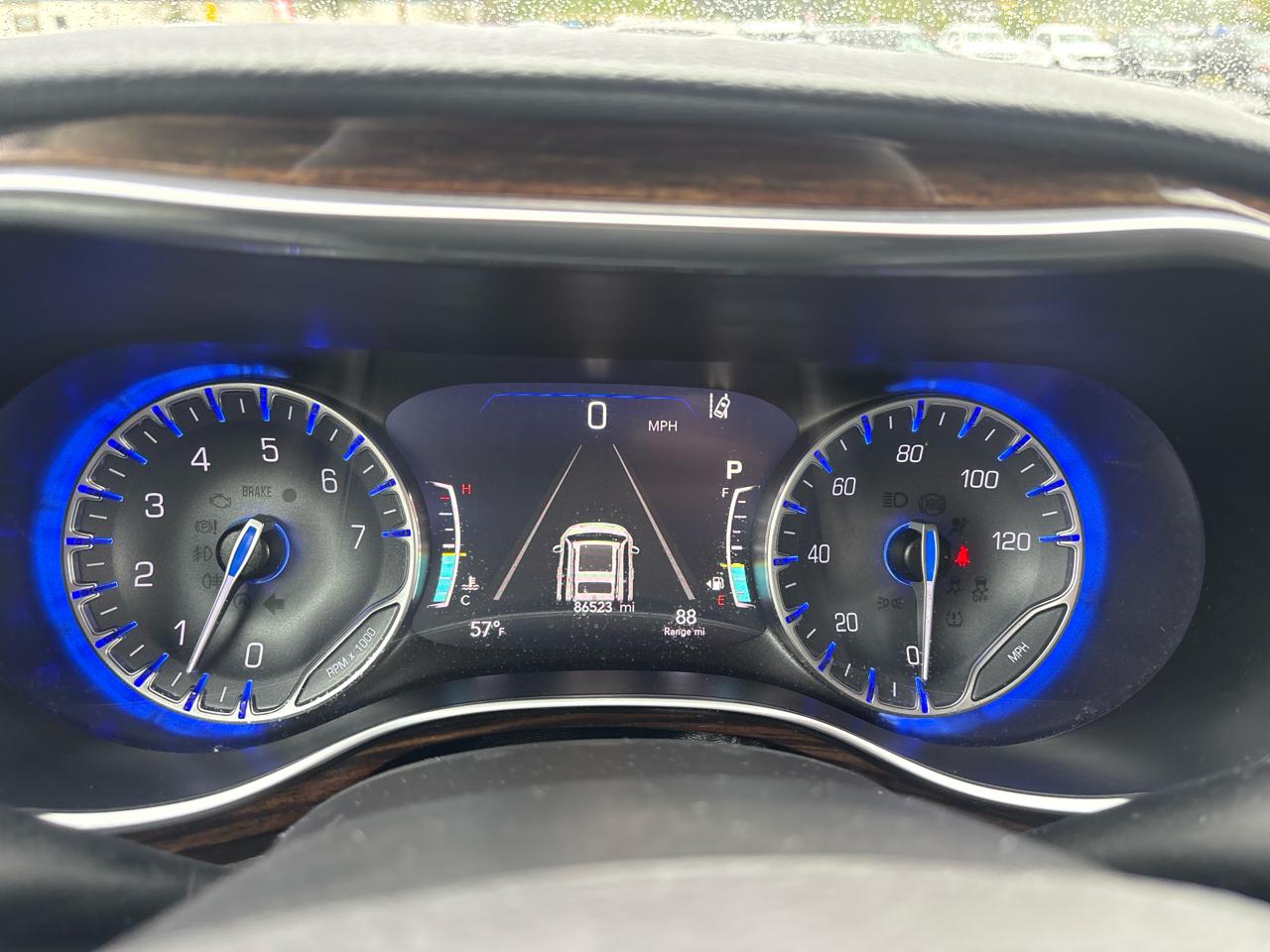 Chrysler Pacifica Limited FWD 2023