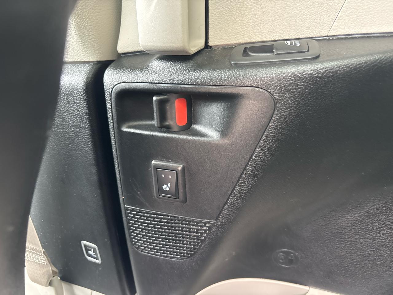 Chrysler Pacifica Limited FWD 2023