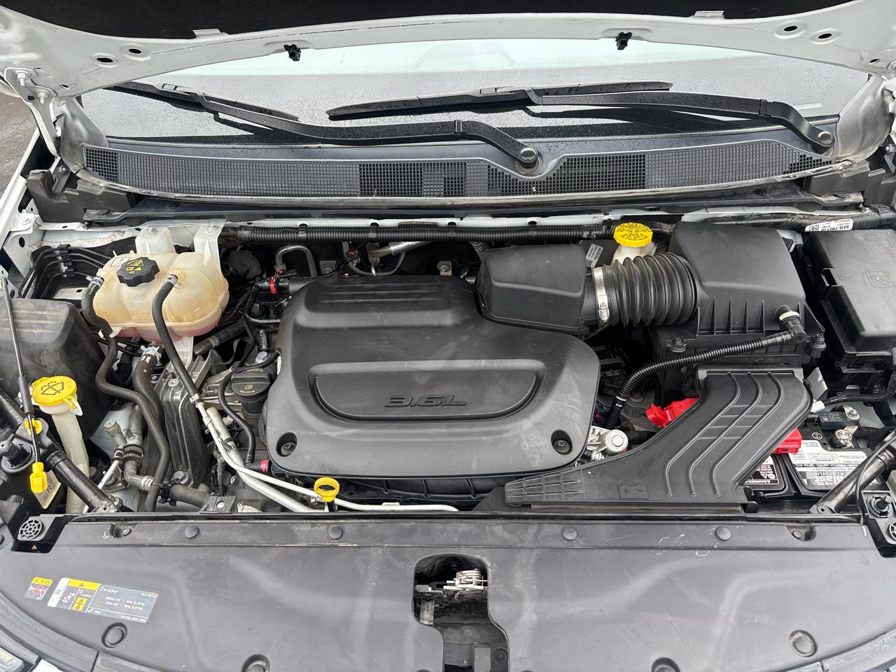 Chrysler Pacifica Limited FWD 2023