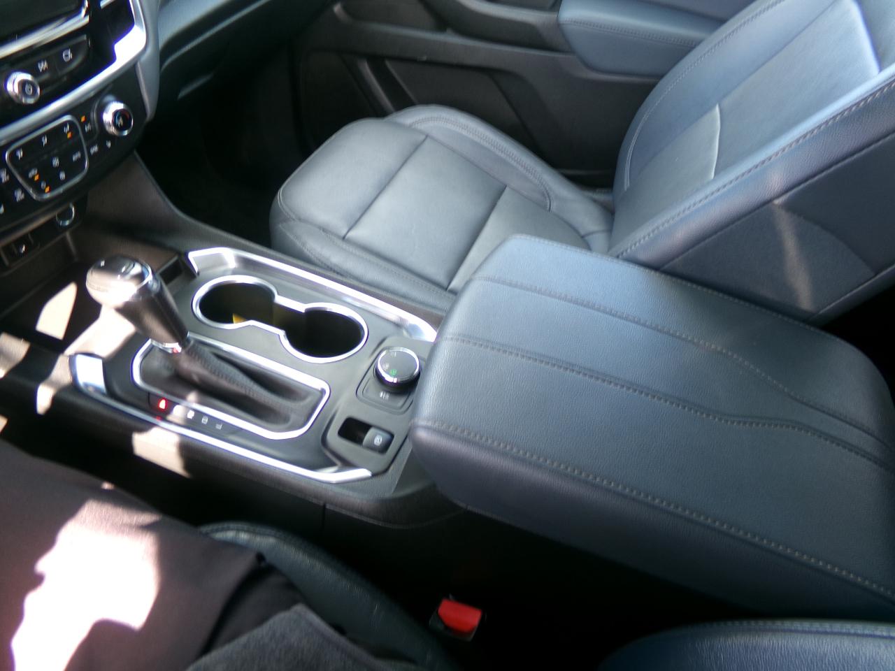 Chevrolet Traverse AWD 4dr LT Leather 2020