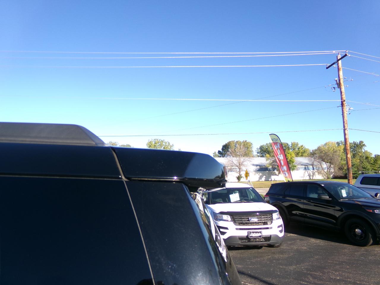 Chevrolet Suburban 4WD 4dr LT 2015