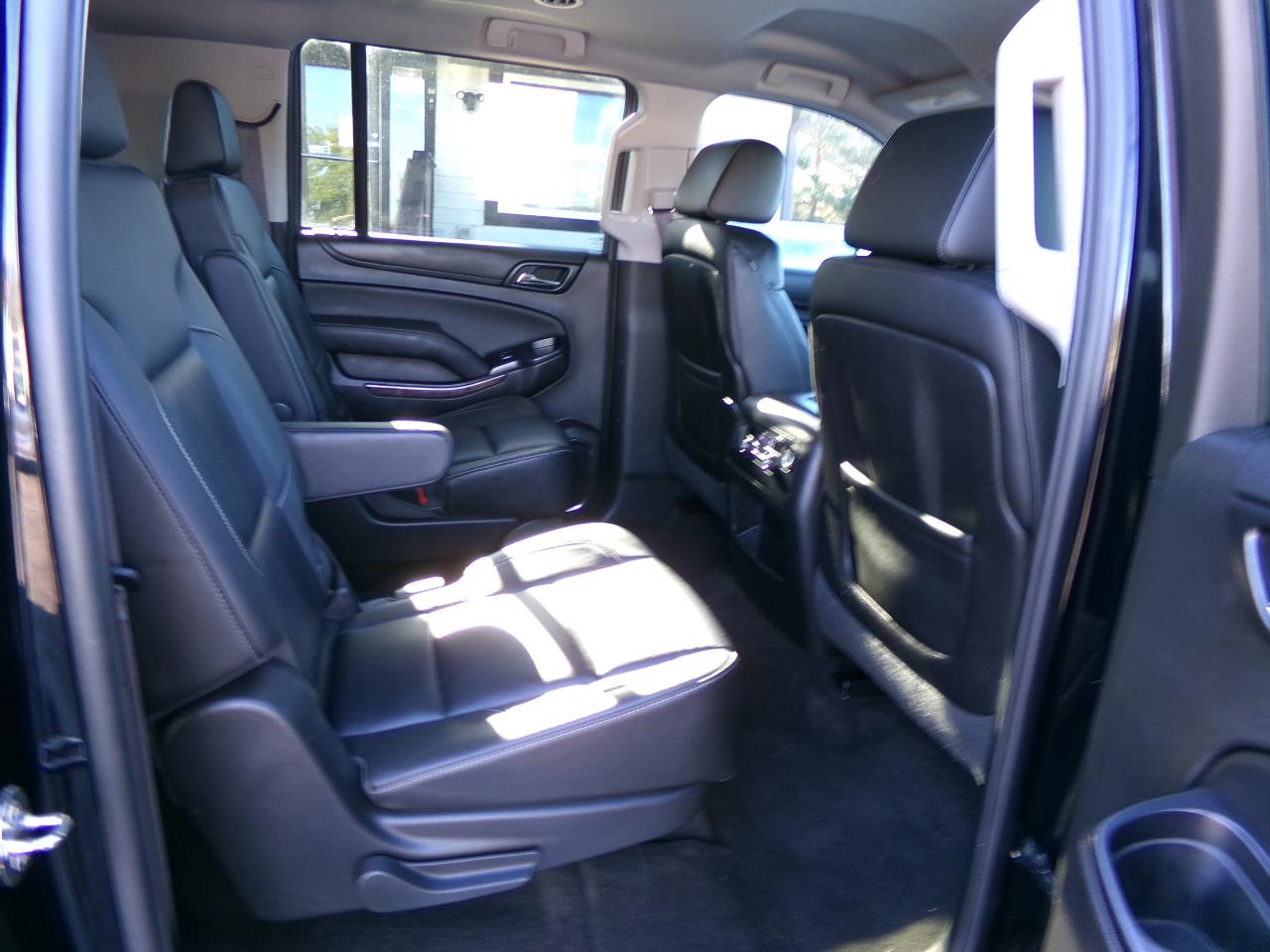 Chevrolet Suburban 4WD 4dr LT 2015