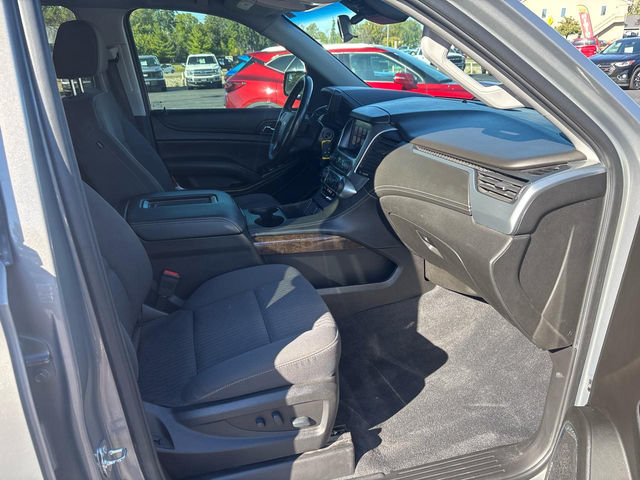 Chevrolet Tahoe 4WD 4dr LS 2019