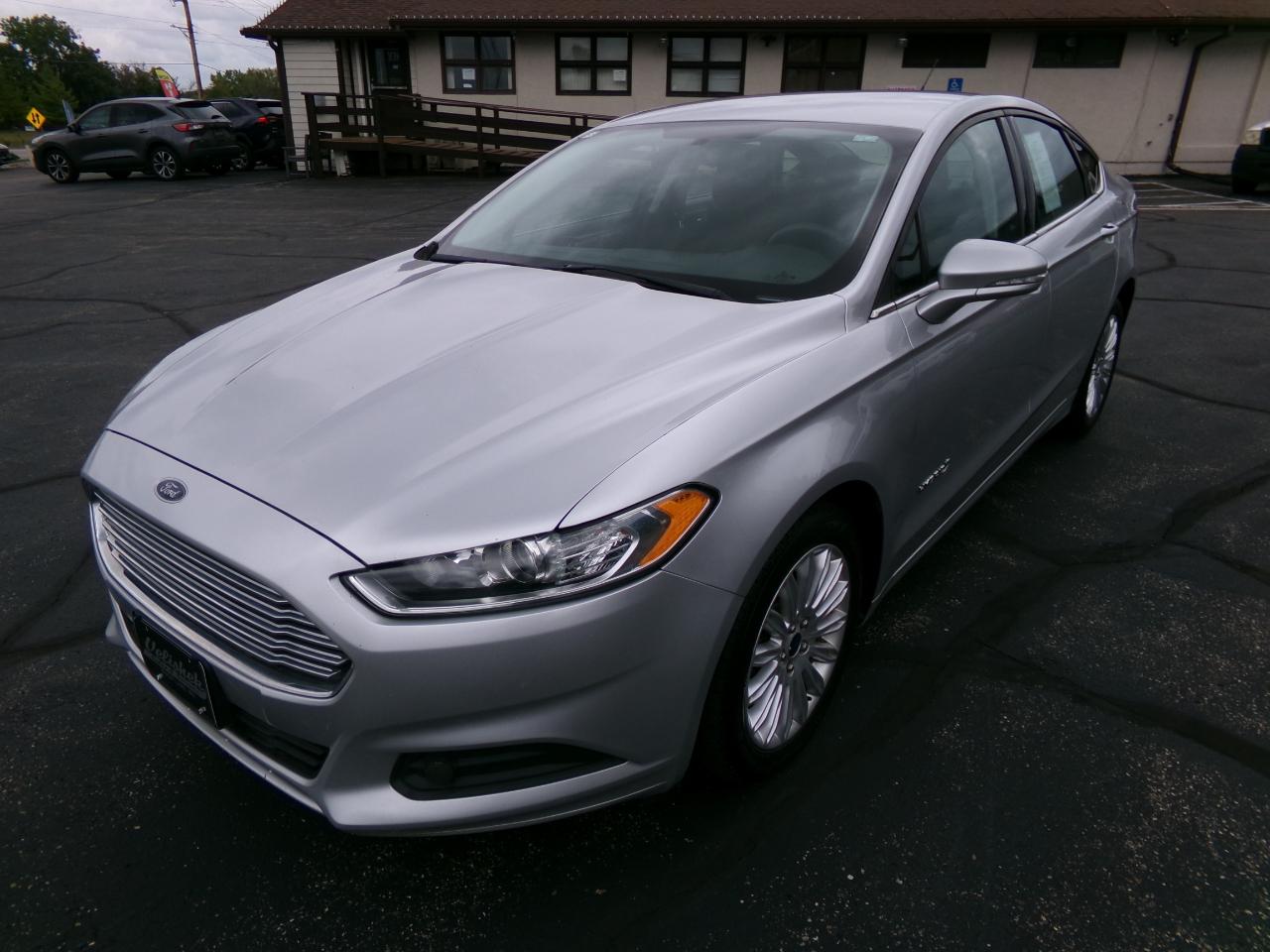 Ford Fusion 4dr Sdn SE Hybrid FWD 2014