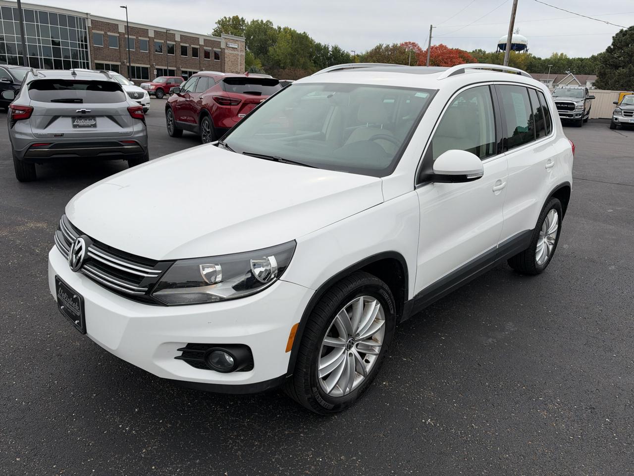 Volkswagen Tiguan  2013