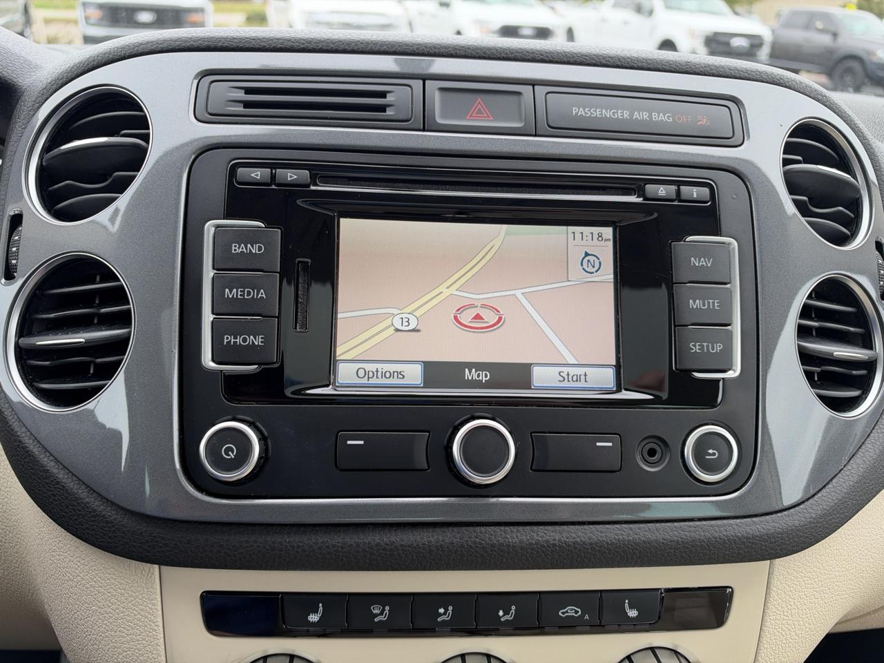 Volkswagen Tiguan  2013