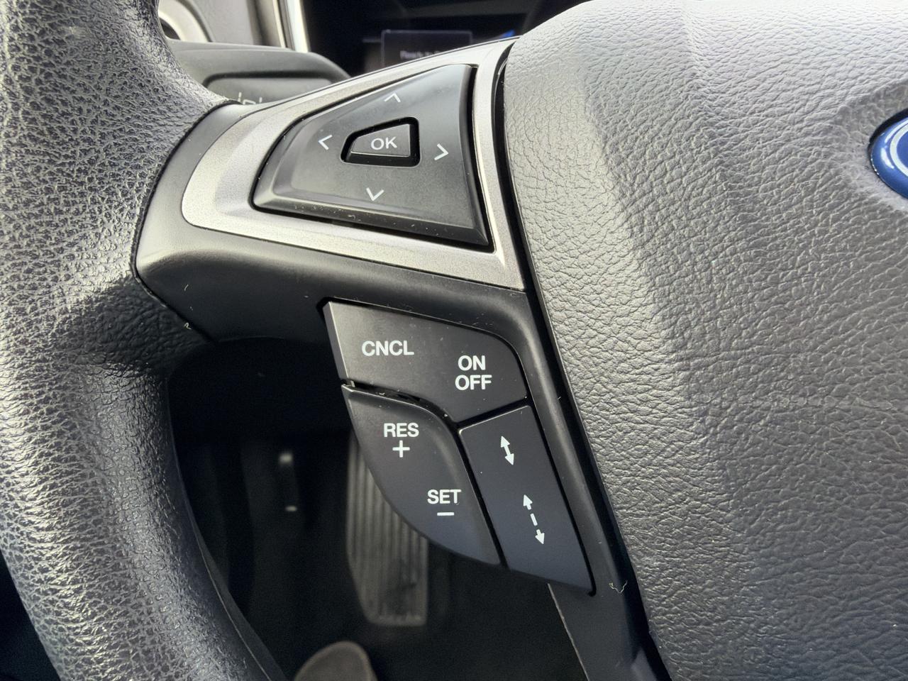 Ford Fusion Hybrid SE FWD 2019