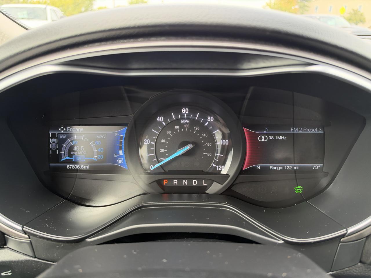 Ford Fusion Hybrid SE FWD 2019