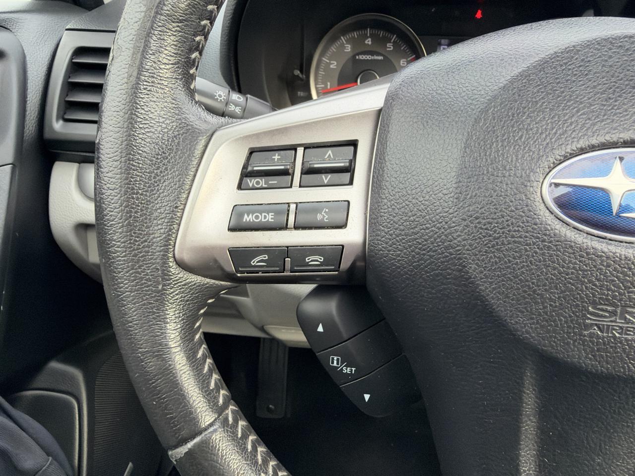 Subaru Forester 4dr CVT 2.5i Limited PZEV 2015