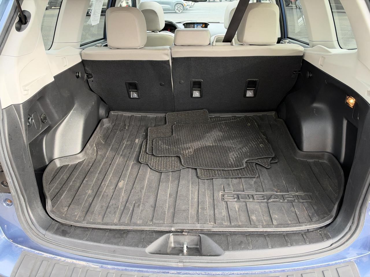 Subaru Forester 4dr CVT 2.5i Limited PZEV 2015