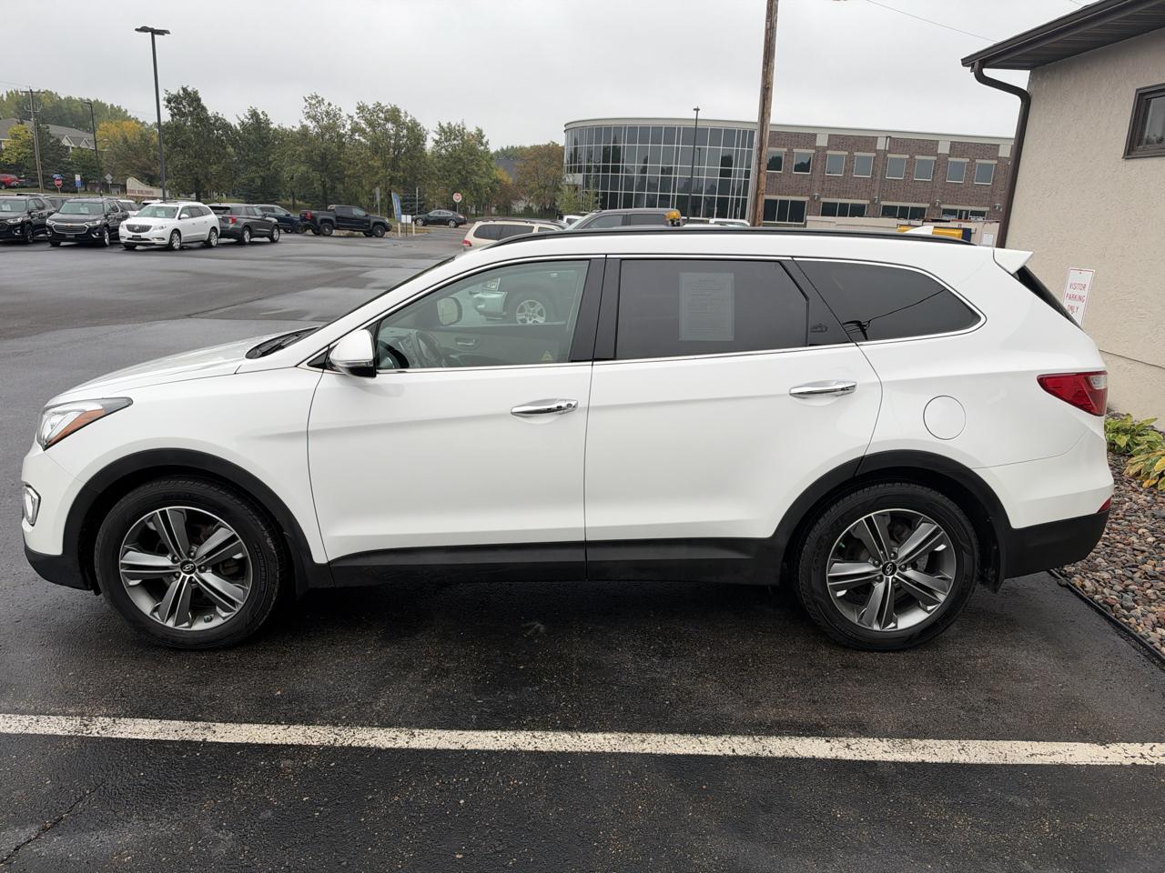 Hyundai Santa Fe AWD 4dr SE 2016