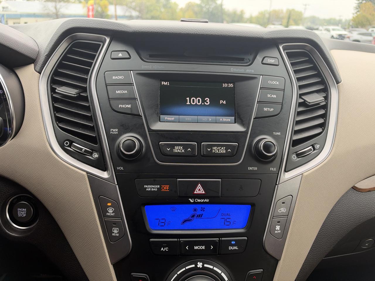Hyundai Santa Fe AWD 4dr SE 2016