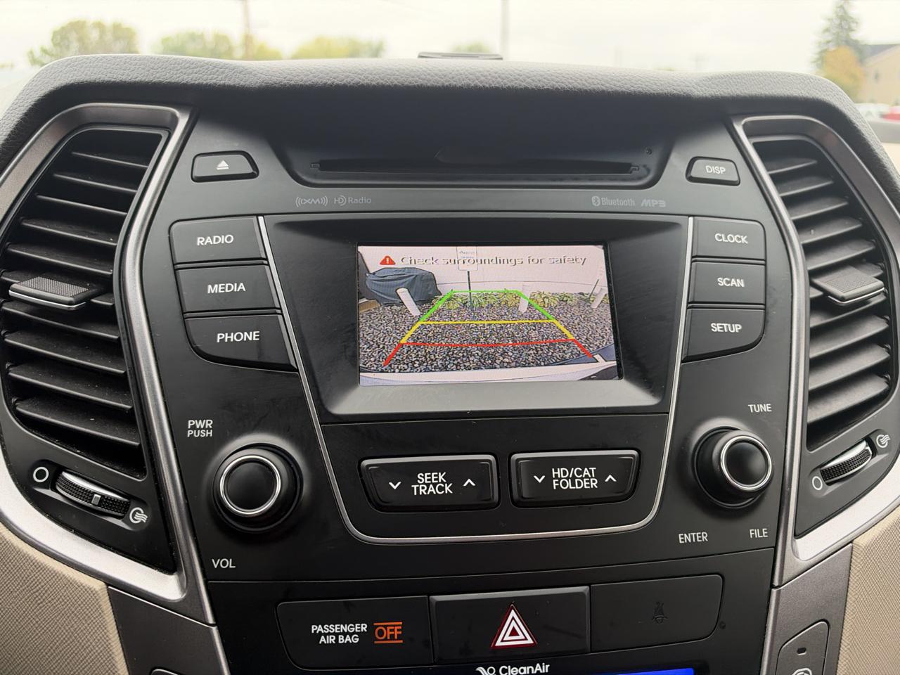Hyundai Santa Fe AWD 4dr SE 2016