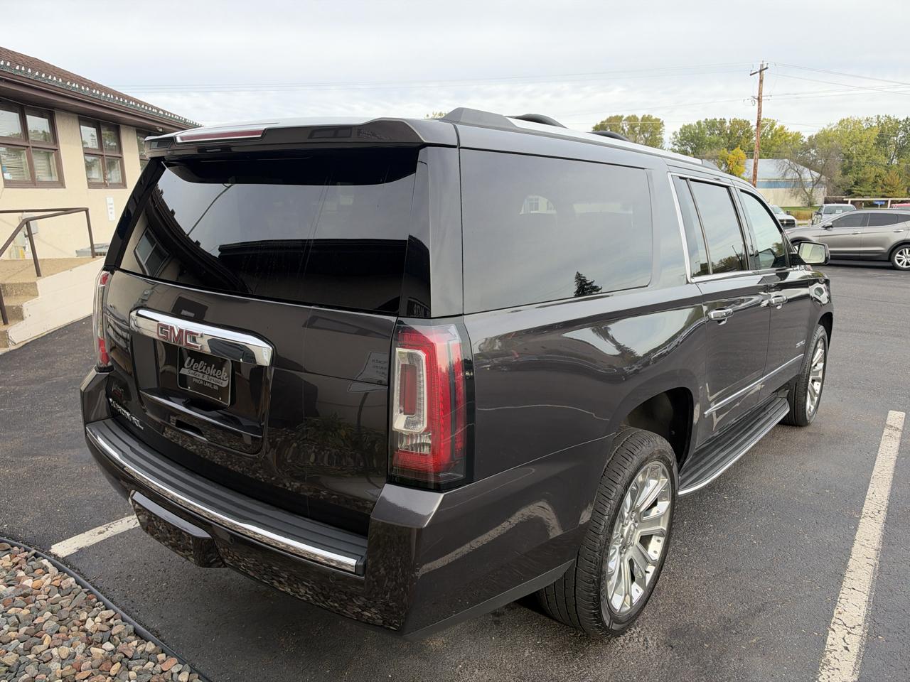 GMC Yukon XL 4WD 4dr Denali 2018