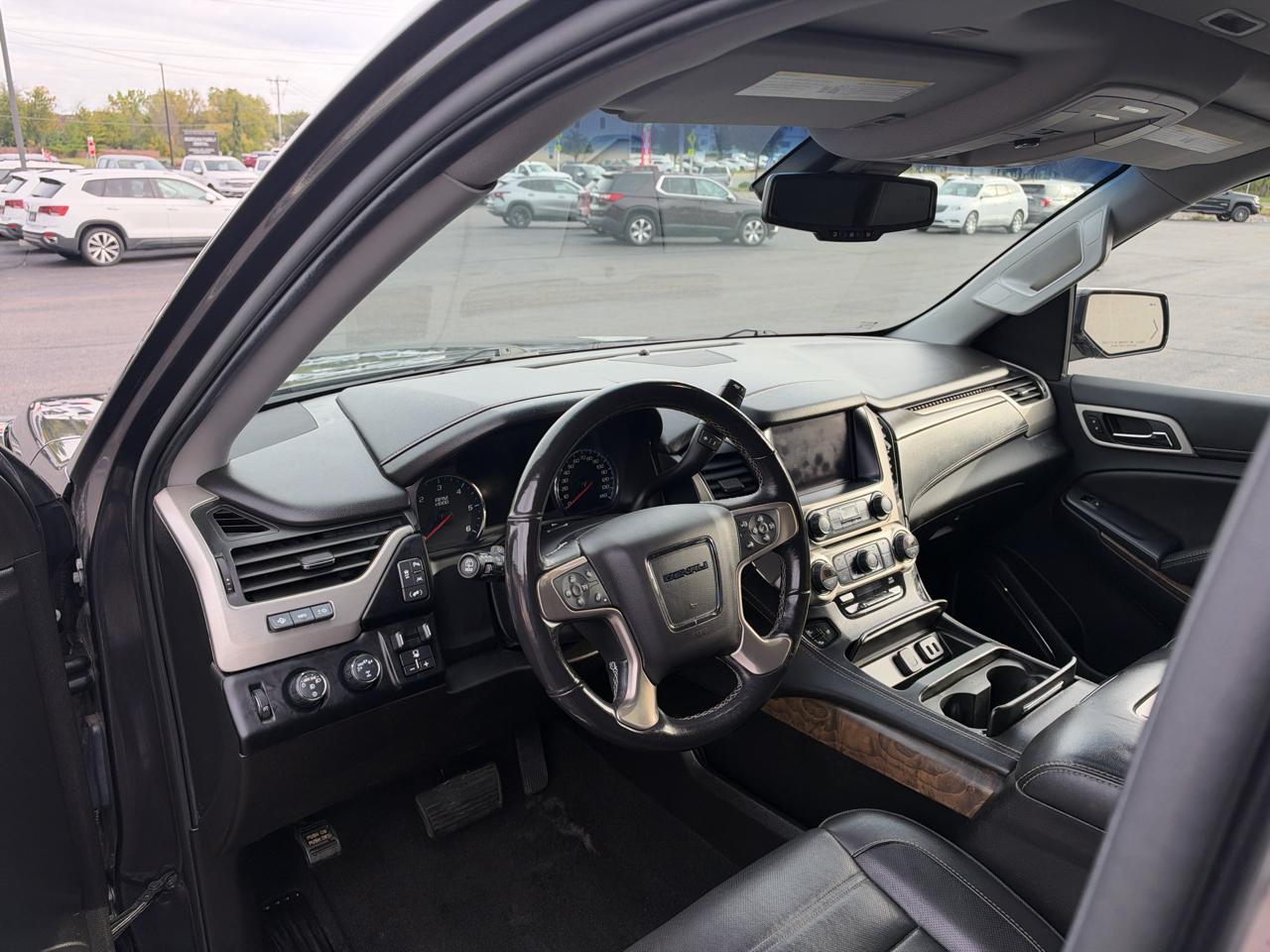 GMC Yukon XL 4WD 4dr Denali 2018