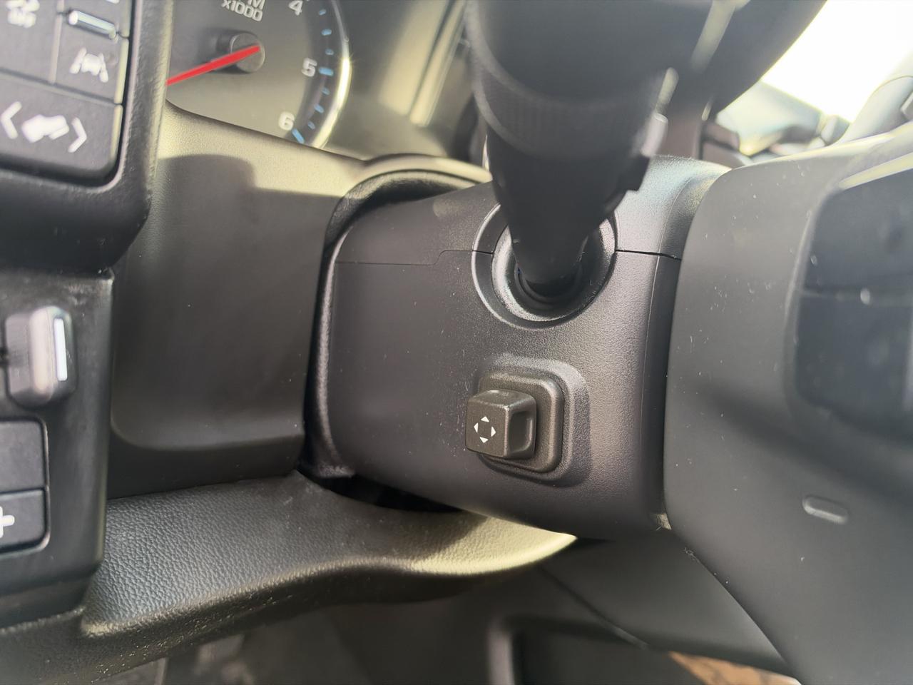 GMC Yukon XL 4WD 4dr Denali 2018