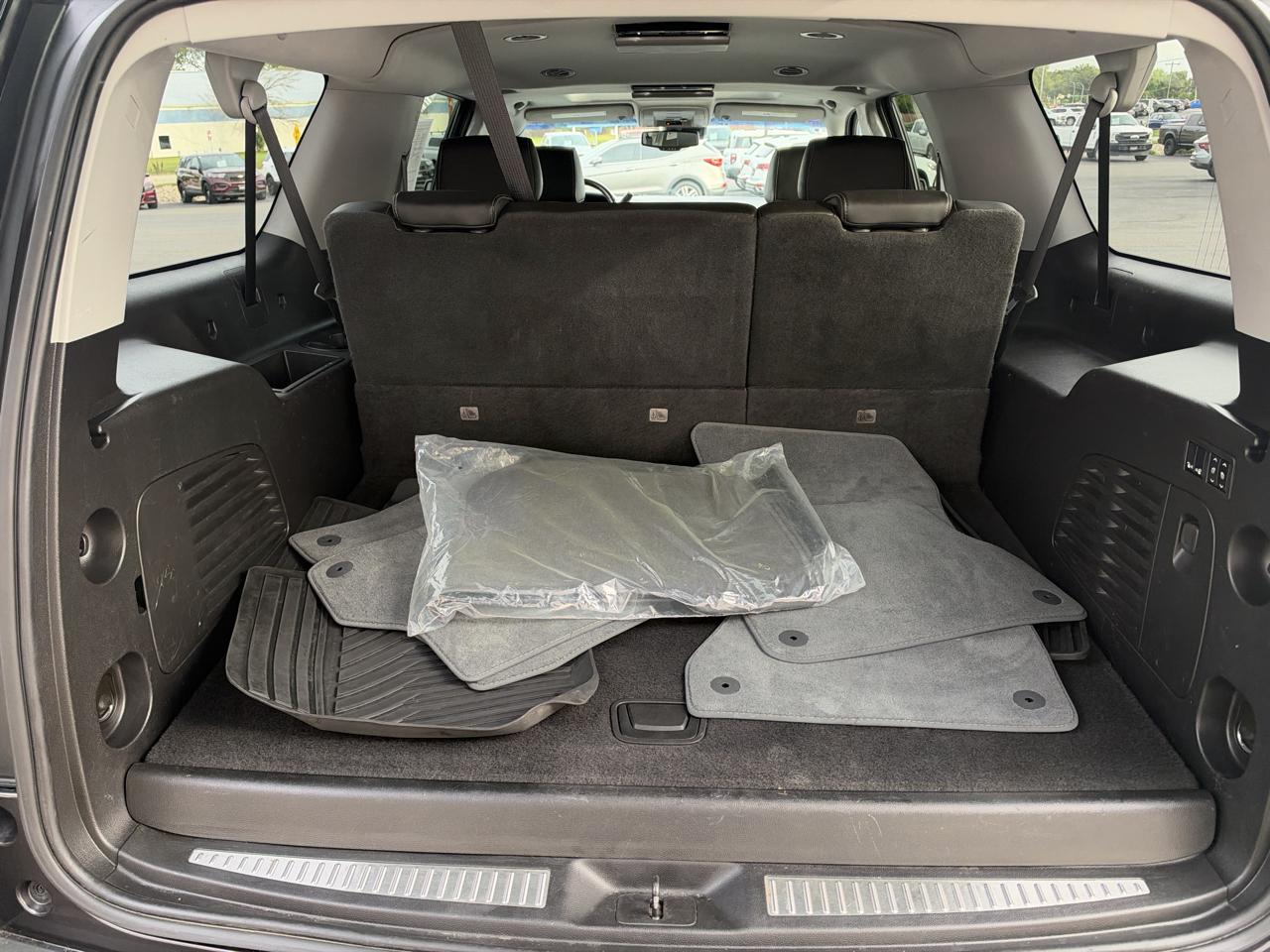 GMC Yukon XL 4WD 4dr Denali 2018