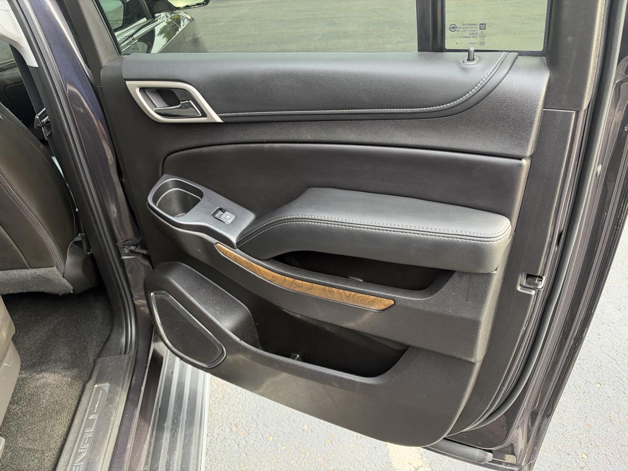 GMC Yukon XL 4WD 4dr Denali 2018