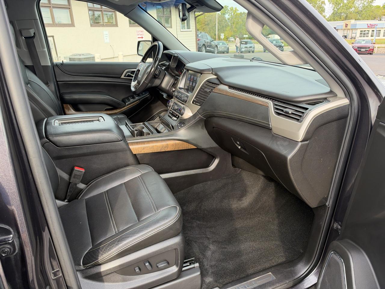 GMC Yukon XL 4WD 4dr Denali 2018