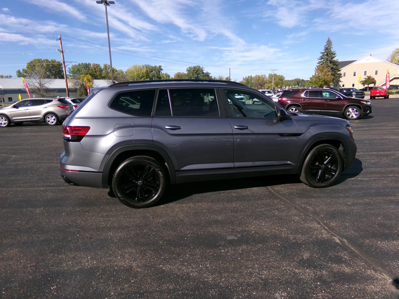 Volkswagen Atlas 3.6L V6 SEL R-Line Black 4MOTION 2023
