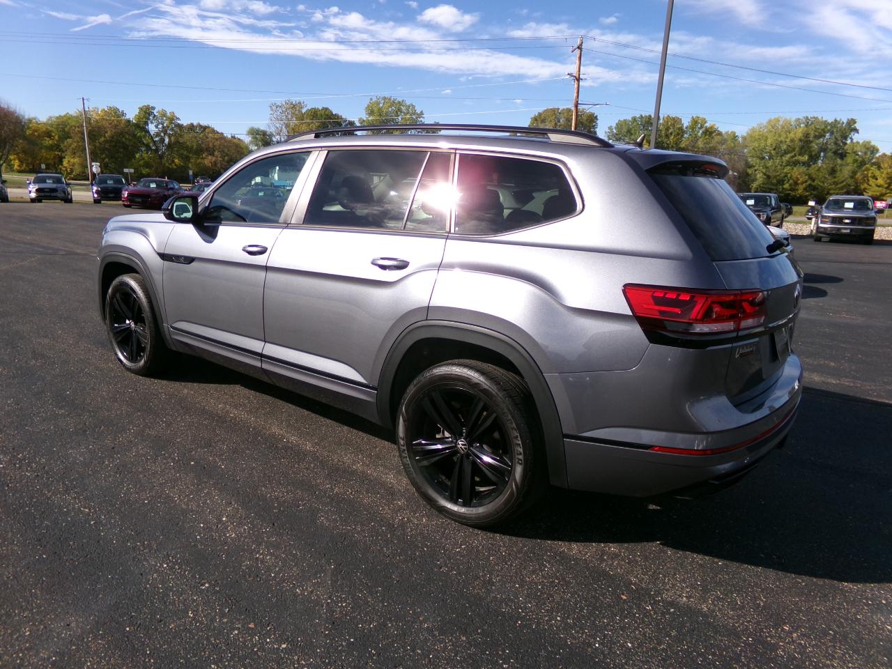 Volkswagen Atlas 3.6L V6 SEL R-Line Black 4MOTION 2023