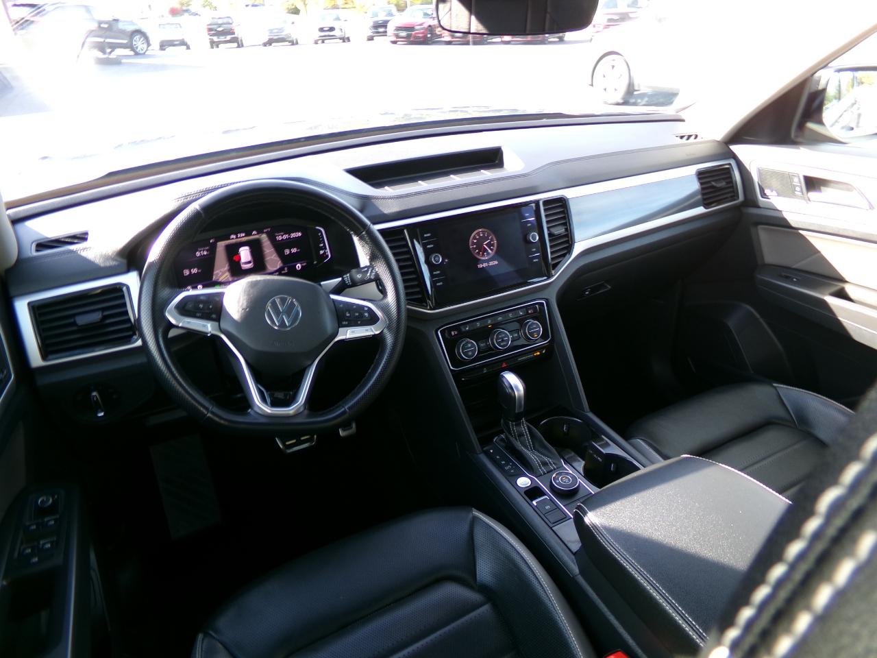 Volkswagen Atlas 3.6L V6 SEL R-Line Black 4MOTION 2023