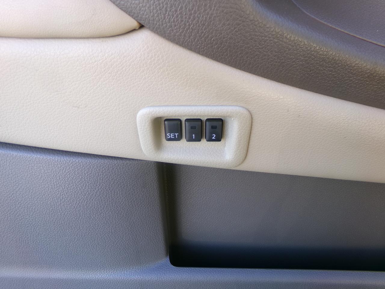 Nissan Murano AWD 4dr LE 2013