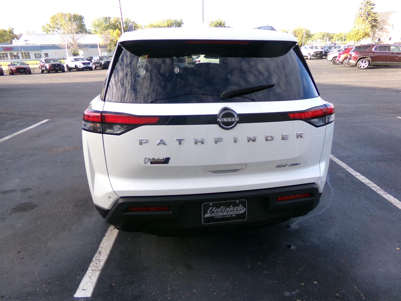 Nissan Pathfinder SV 4WD 2024