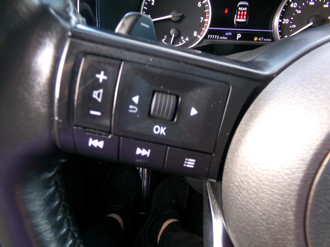 Nissan Pathfinder SV 4WD 2024