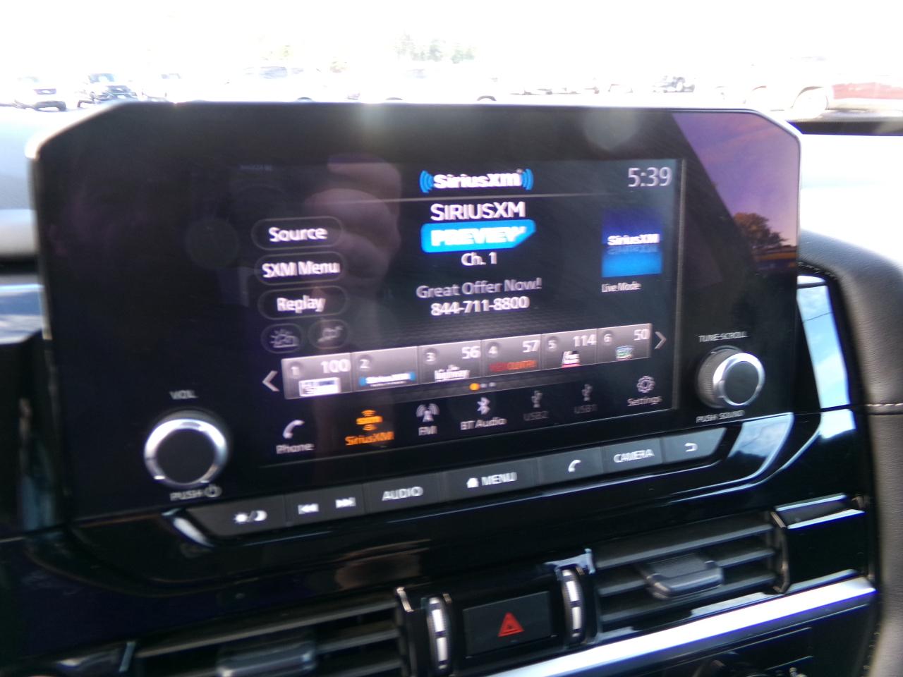 Nissan Pathfinder SV 4WD 2024