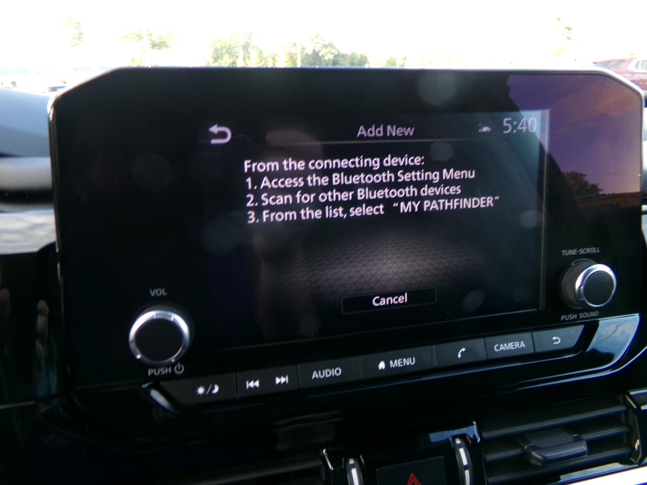 Nissan Pathfinder SV 4WD 2024