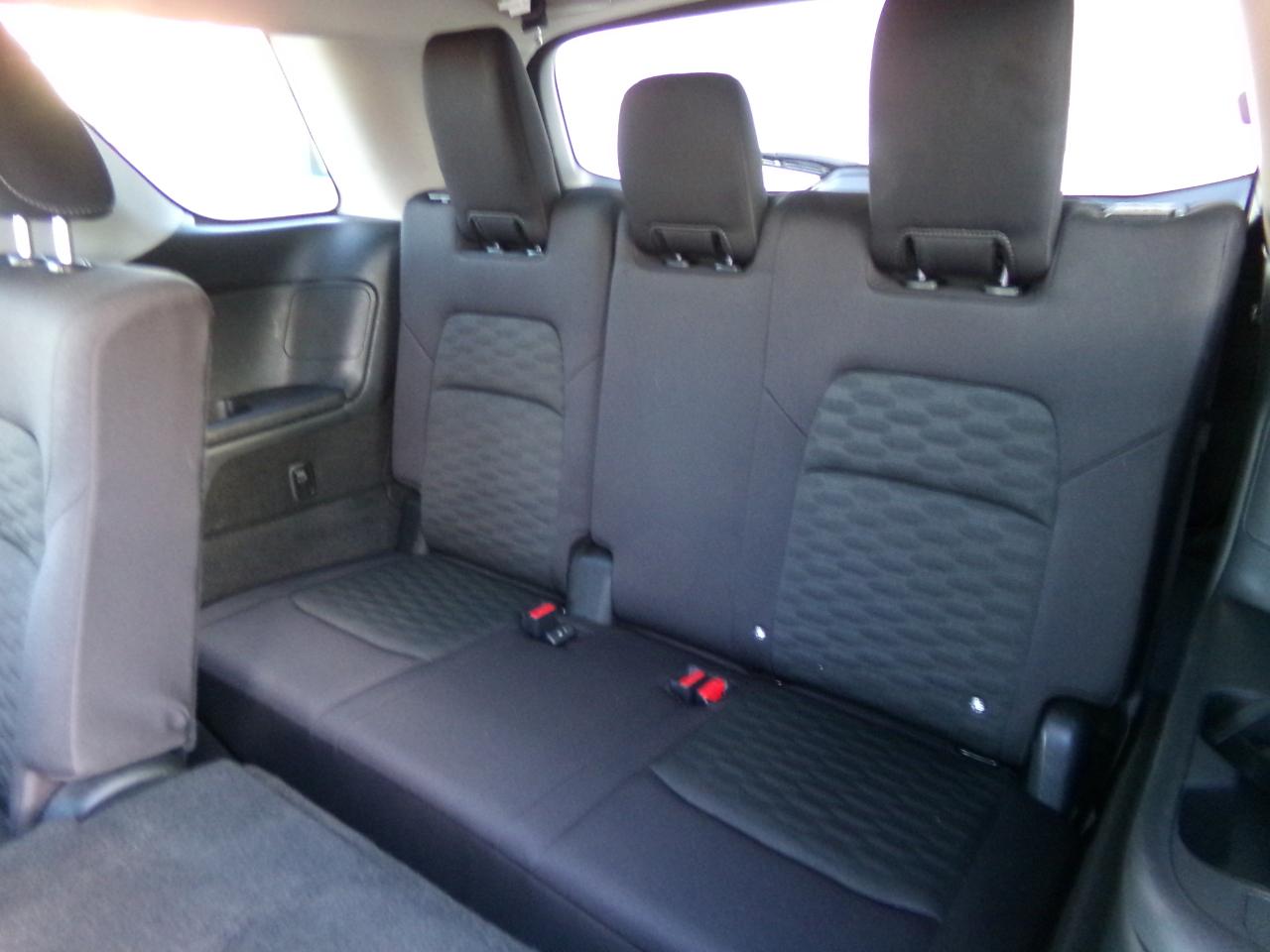 Nissan Pathfinder SV 4WD 2024