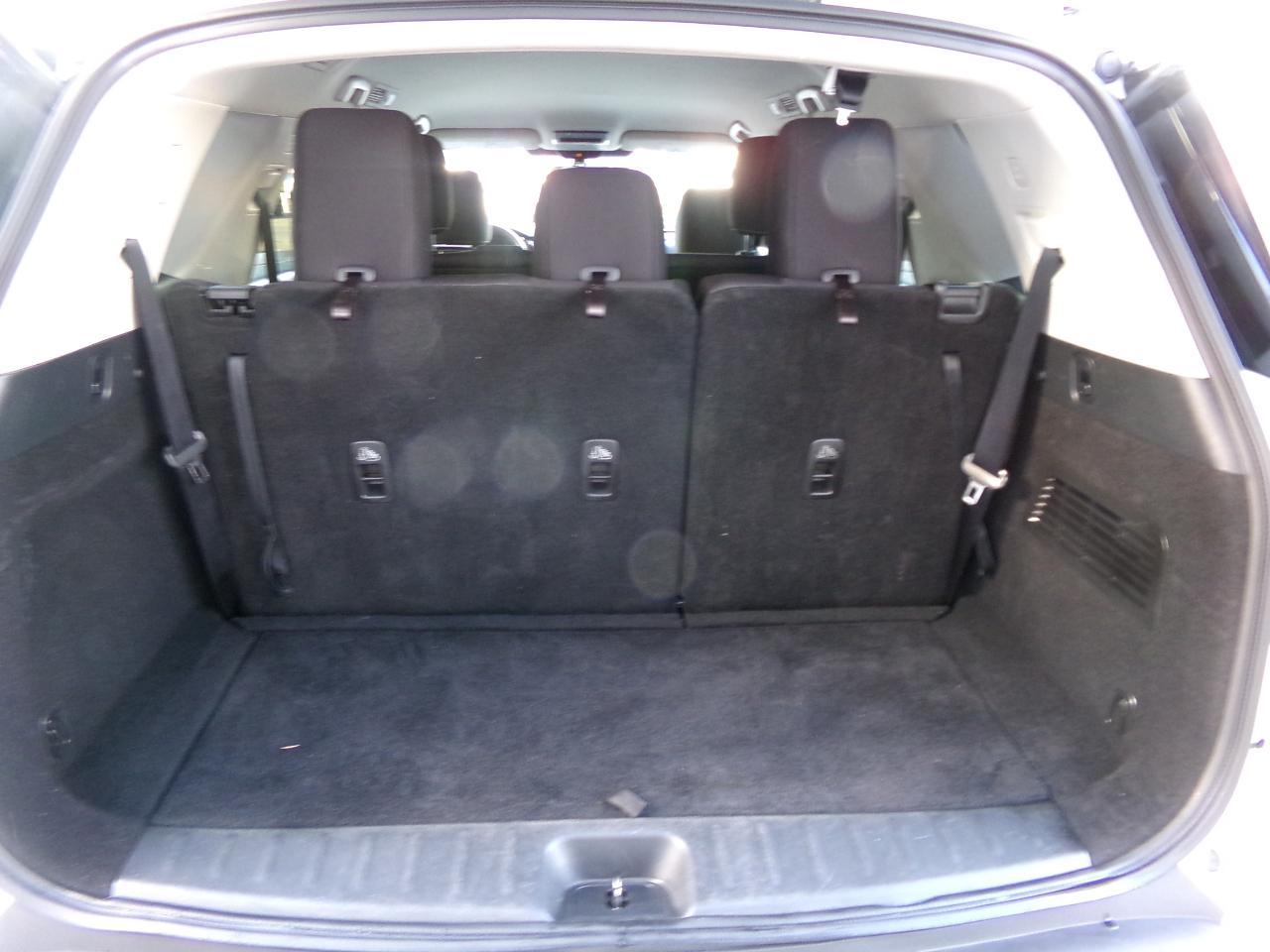 Nissan Pathfinder SV 4WD 2024
