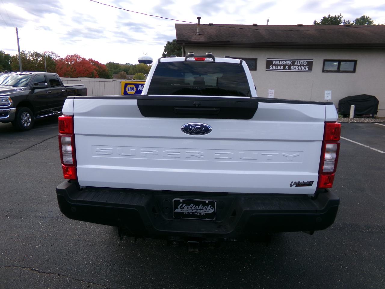 Ford Super Duty F-250 SRW XL 4WD Crew Cab 8' Box 2022